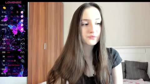 Snapshot of pingviluly chatting on November 15, 7:05 am pingviluly online show from November 15, 7:05 am