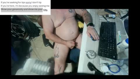 pini_z online show from January 12, 10:12 pm