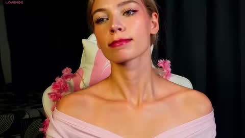 Kate online show from September 21, 5:36 pm