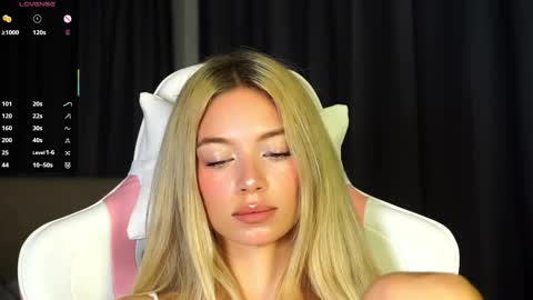 Kate online show from October 13, 7:14 pm
