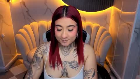 pink_tattoo_b online show from November 28, 7:49 pm