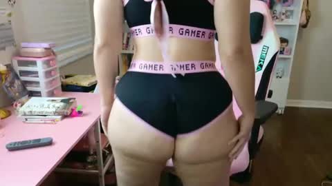 pinkcheetodomain online show from February 18, 11:08 pm