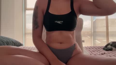 Pinkilola online show from November 3, 2:29 pm