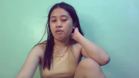 Snapshot of pinkish_shine chatting on February 15, 4:58 am Hi its me shine online show from February 15, 4:58 am