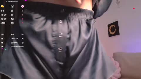 Perlita online show from April 26, 10:24 am