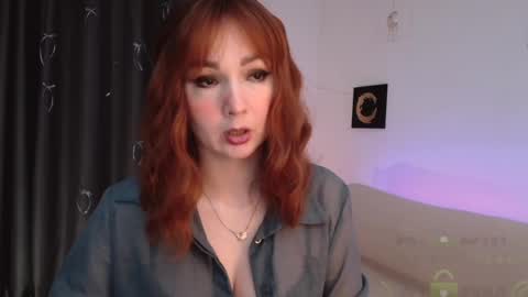Perlita online show from May 14, 2:46 pm