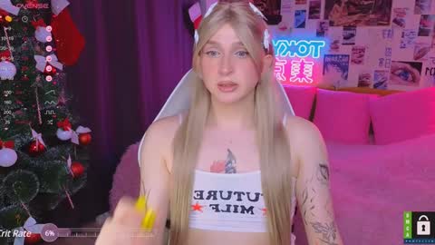 pinkvenom_ online show from December 11, 6:31 pm