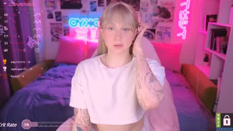 pinkvenom_ online show from January 23, 7:18 pm