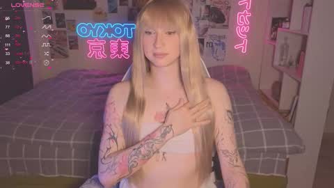 pinkvenom_ online show from September 20, 5:36 pm