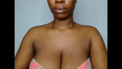 pinkxsugar online show from February 20, 8:09 pm