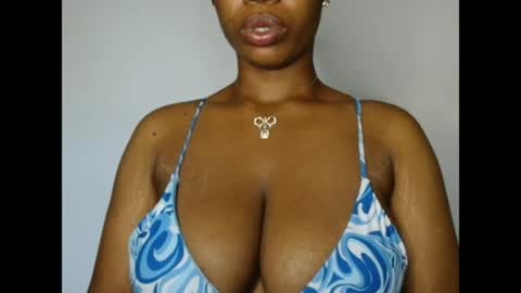 Snapshot of pinkxsugar chatting on June 16, 5:37 pm pinkxsugar online show from June 16, 5:37 pm