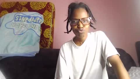 Snapshot of pinky_cockoo chatting on July 20, 8:06 am pinky_cockoo online show from July 20, 8:06 am