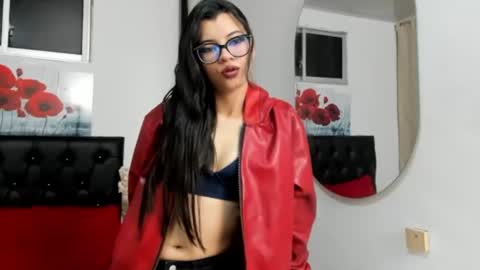 pinky_f00x online show from June 11, 2:53 am