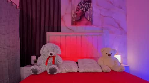 Peachy online show from November 10, 3:38 am