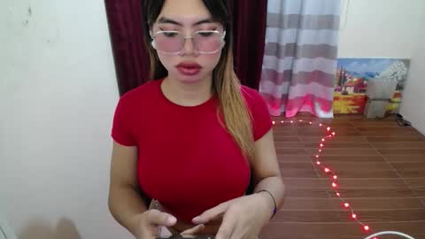 Tina online show from May 3, 4:57 pm