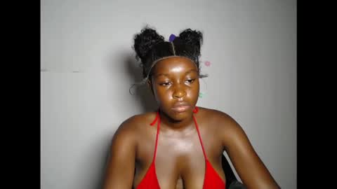 pinkykiki_247 online show from November 22, 8:24 am