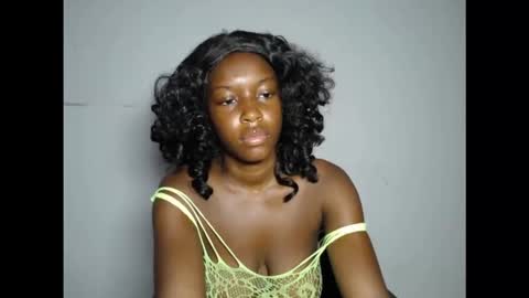 pinkykiki_247 online show from February 11, 6:18 am