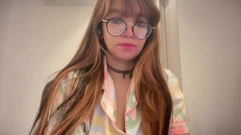 Rose online show from May 5, 8:28 pm