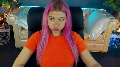Snapshot of pinkytrix chatting on May 11, 1:06 pm pinkytrix online show from May 11, 1:06 pm