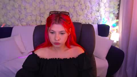 Snapshot of pinkytrix chatting on June 6, 12:32 pm pinkytrix online show from June 6, 12:32 pm