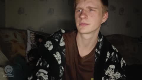 Snapshot of pinochetti chatting on January 7, 9:14 pm Incubus online show from January 7, 9:14 pm