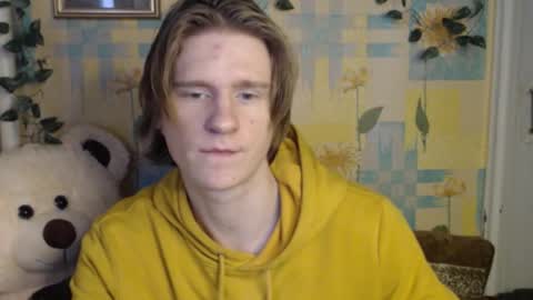 Snapshot of pinochetti chatting on November 14, 10:36 am Incubus online show from November 14, 10:36 am