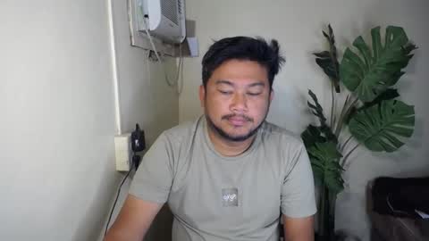 pinoy041087 online show from November 21, 12:43 am