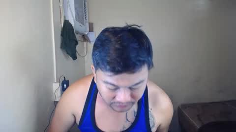 pinoy041087 online show from January 19, 2:10 pm