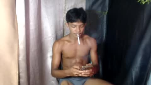Snapshot of pinoy_cuteboy69 chatting on July 23, 4:49 pm pinoy_cuteboy69 online show from July 23, 4:49 pm