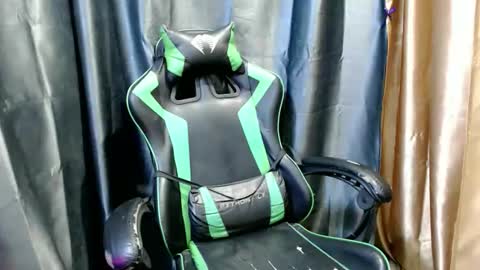 pinoy_fuckboy69 online show from May 1, 2:21 pm