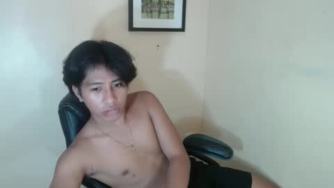 Snapshot of pinoy_fuckboyxxx chatting on April 27, 1:03 am pinoy_fuckboyxxx online show from April 27, 1:03 am