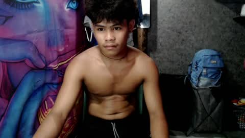 Snapshot of pinoy_shyboy69 chatting on July 20, 3:36 pm pinoy_shyboy69 online show from July 20, 3:36 pm