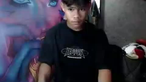 Snapshot of pinoy_shyboy69 chatting on July 28, 2:13 pm pinoy_shyboy69 online show from July 28, 2:13 pm