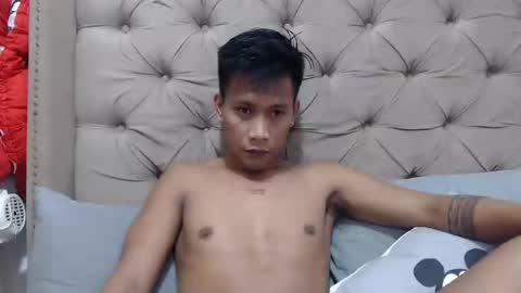 Snapshot of pinoydacks chatting on December 8, 10:41 am pinoydacks online show from December 8, 10:41 am