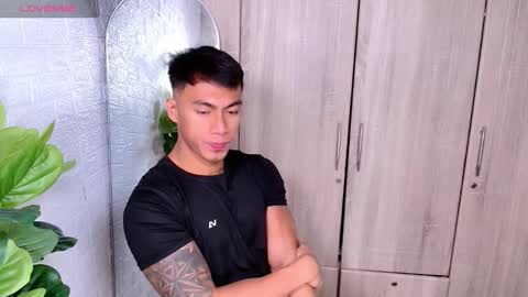 ethan online show from November 18, 4:50 am