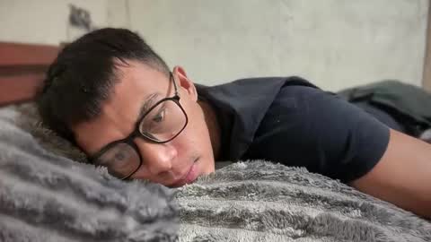 ethan online show from December 19, 2:46 pm