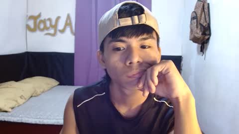 WIN WIN  JAY AR online show from December 4, 10:46 am