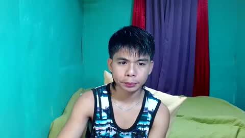 Snapshot of pinoymonstercock_xx chatting on October 3, 7:27 am WIN WIN JAY AR online show from October 3, 7:27 am