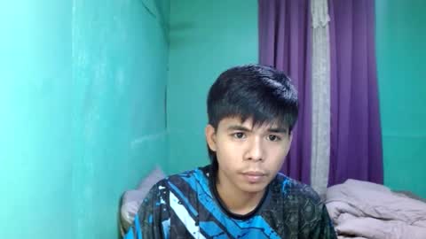 Snapshot of pinoymonstercock_xx chatting on October 16, 9:10 am WIN WIN JAY AR online show from October 16, 9:10 am