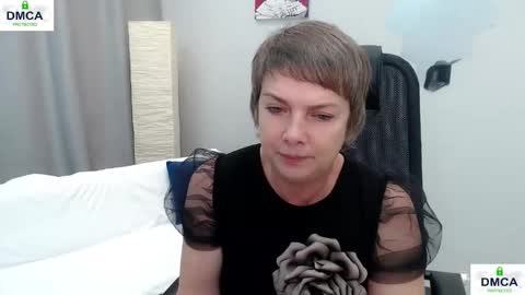 Snapshot of pion_s chatting on November 30, 7:01 am Bella online show from November 30, 7:01 am