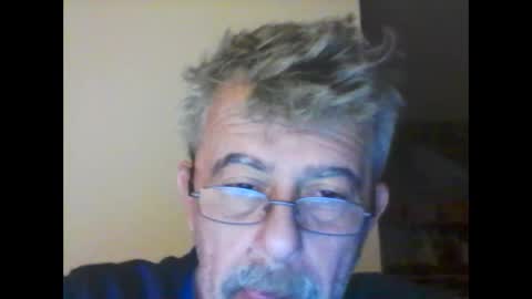 pipi2704 online show from February 8, 5:29 am