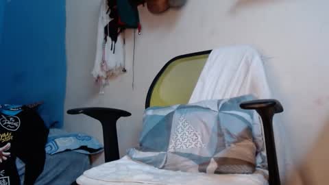 pirata_privado online show from May 2, 8:03 pm