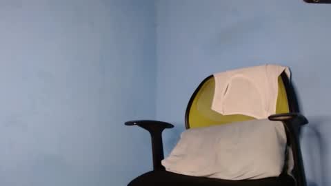 pirata_privado online show from May 22, 5:25 am