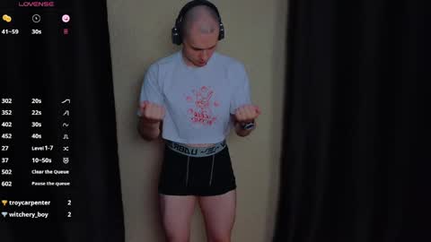 STRONGBEAUTY online show from April 22, 1:23 pm