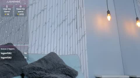 Snapshot of pittandlunaa69 chatting on January 7, 4:05 pm PittAndLunaa69 online show from January 7, 4:05 pm