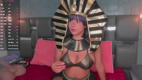 Snapshot of pittandlunaa69 chatting on February 25, 1:17 pm PittAndLunaa69 online show from February 25, 1:17 pm