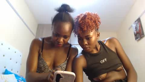 Snapshot of pixie_p chatting on October 9, 4:38 pm Pixie online show from October 9, 4:38 pm