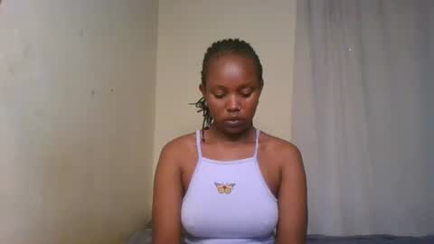 Snapshot of pixie_roman chatting on January 31, 9:37 am Majesty online show from January 31, 9:37 am