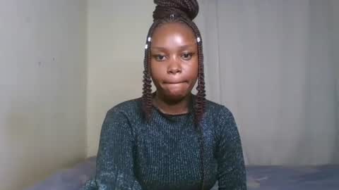 Snapshot of pixie_roman chatting on February 26, 2:59 am Majesty online show from February 26, 2:59 am