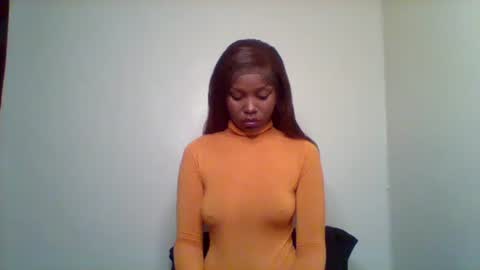 Snapshot of pixie_roman chatting on September 26, 10:19 am Majesty online show from September 26, 10:19 am